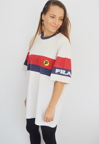 90S FILA VINTAGE LOGO TEE/ T-SHIRT