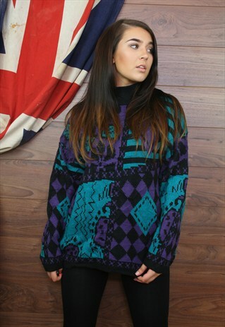 VINTAGE OVERSIZED ICELANDIC,PATTEREND,COSY KNIT JUMPER