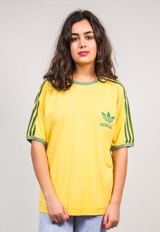 90'S VINTAGE YELLOW ADIDAS T-SHIRT