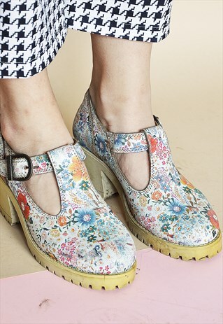 90S FLOWER MARY JANES
