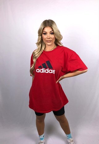 VINTAGE ADIDAS SPELLOUT T SHIRT IN RED