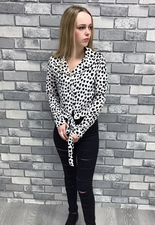 HEART PRINT CROPPED SHIRT / BLOUSE