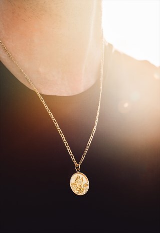 ST CHRISTOPHER PENDANT NECKLACE CHAIN- GOLD
