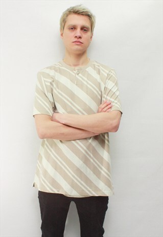 VINTAGE 90' AMAZING COOL WHITE UMBRO STRIPED T-SHIRT