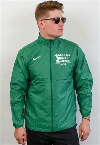 VINTAGE NIKE WINDBREAKER JACKET