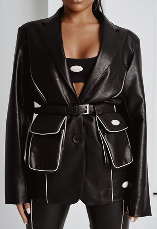 BLACK FAUX LEATHER BUCKLE BELT BAG