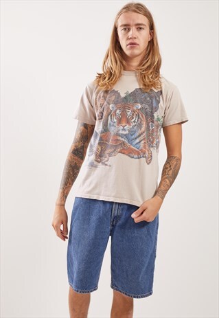 VINTAGE JUNGLE GRAPHIC T-SHIRT
