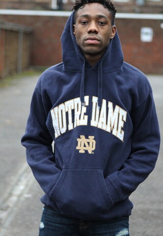 RETRO // 90'S // HOODIE