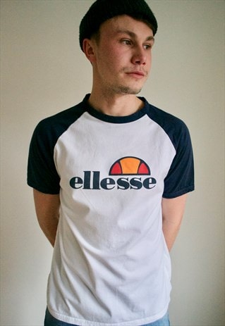 VINTAGE 90'S ELLESSE T-SHIRT