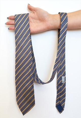 VINTAGE HERMES CHAIN PRINT LUXURY SILK TIE
