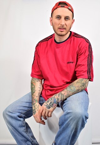 TRUE VINTAGE 90S ADIDAS RED T SHIRT