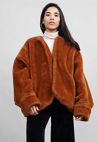 VINTAGE OVERSIZED 1970'S BROWN FAUX FUR CAPE COAT