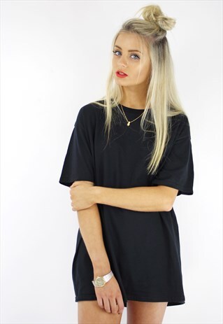 OVERSIZED BOYFRIEND TEE BLACK