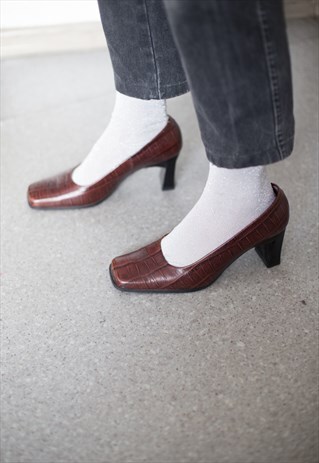 VINTAGE 80'S BROWN CROC SKIN LOOKS SHOES