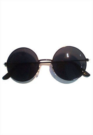 BLACK ROUND SUNGLASSES WITH COLORED FRAMES