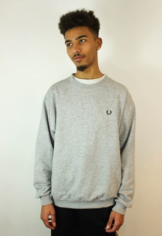VINTAGE FRED PERRY ROUND-NECK SWEATSHIRT, LARGE