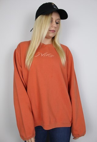 VINTAGE NIKE SWEATSHIRT SIZE WOMEN'S XL