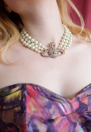 VINTAGE VIVIENNE WESTWOOK DIAMANTE PEARL CHOKER NECKLACE