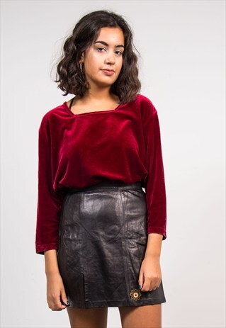 VINTAGE 90'S DEEP RED SQUARE NECK VELVET TOP