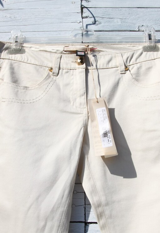 garment image