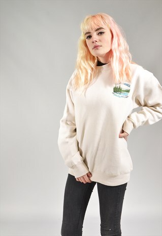 VINTAGE CREAM DEER PRINTED SWEATER
