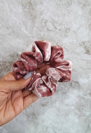 BLUSH PINK CRUSHED VELVET HAIR BAND SCRUNCHIE