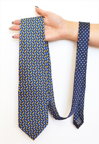 VINTAGE GIANNI VERSACE ICONIC SILK TIE