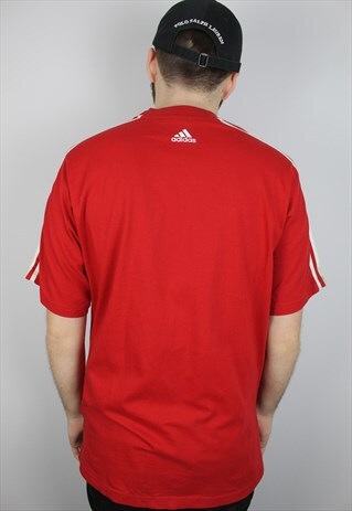 VINTAGE ADIDAS TEE SIZE MEDIUM