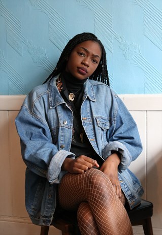 90S OVERSIZED TRUCKER STYLE DENIM JACKET