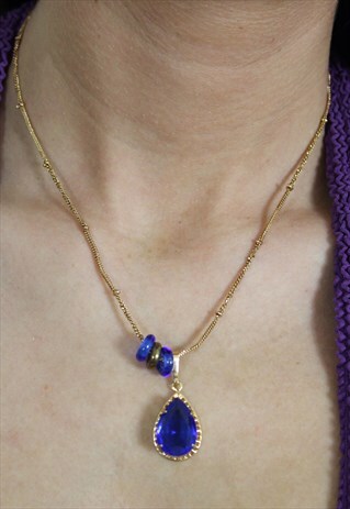1970'S COLBALT & GOLD TEARDROP NECKLACE