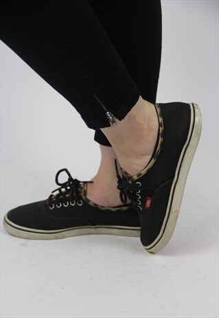 VINTAGE VANS TRAINERS