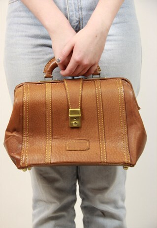VINTAGE BROWN DOCTORS CASE