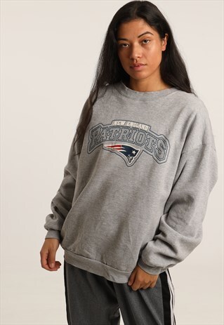 VINTAGE NFL EMBROIDERED SWEATSHIRT