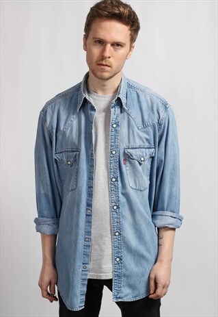 VINTAGE OVERSIZED LEVI'S DENIM SHIRT