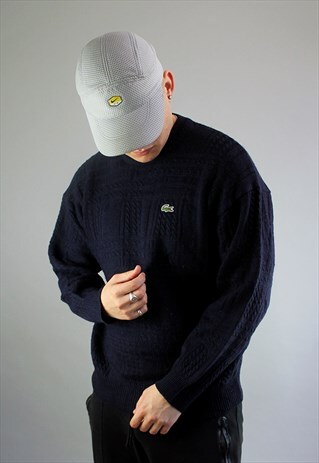 VINTAGE LACOSTE KNIT JUMPER IN NAVY WITH CHEST LOGO