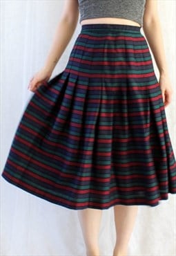 Vintage Skirt Pleated Red Green XS B112