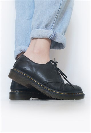 VINTAGE LEATHER 90'S DR MARTENS BLACK CLASSIC SHOES DOCS