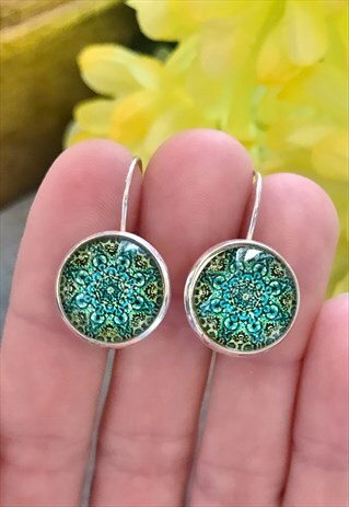 GREEN RETRO EARRINGS