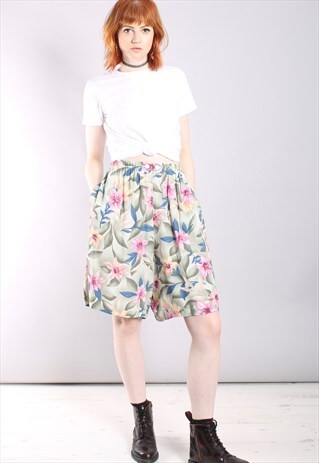 VINTAGE 80S HAWAIIAN FLORAL HIGH WAISTED CULOTTE SHORTS