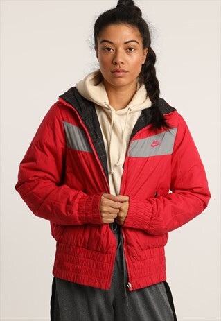 VINTAGE NIKE LIGHTWEIGHT PADDED JACKET