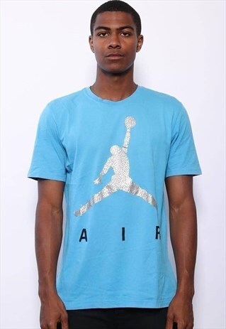 VINTAGE JORDAN BIG LOGO T-SHIRT LIGHT BLUE