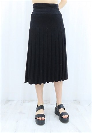80s Vintage Black Wool Pleated Midi Skirt (Size L)
