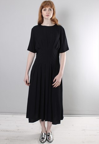 VINTAGE 80S LONG BLACK PLEAT DRESS