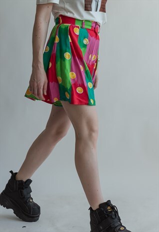 VINTAGE 80S FUNKY SUMMER SHORTS