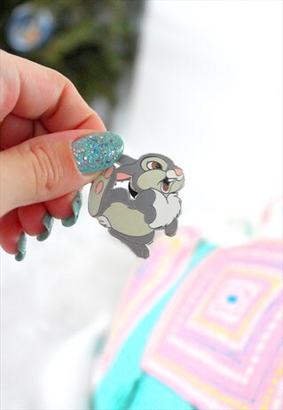 BROOCH PINS PANPAN