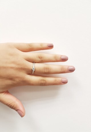 HEART SILVER DAINTY RING