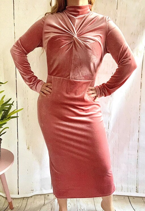 garment image