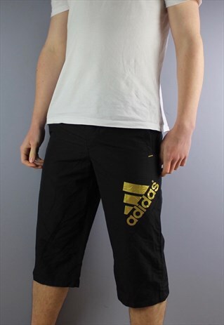 VINTAGE ADIDAS 3/4 LENGTH SHORTS IN BLACK WITH POCKETS, PRIN