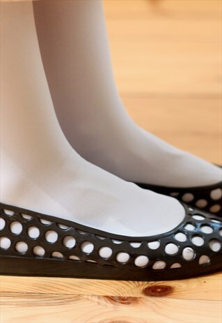 BLACK RUBBER FLAT SHOES WITH HOLES