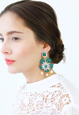 GREEN DIAMANTE RHINESTONE FLOWER DROP EARRINGS